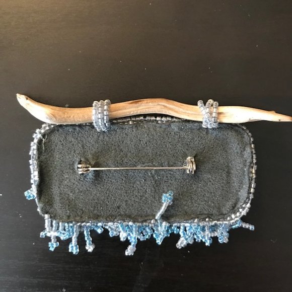 Beaded BluePin - Picture 2 of 2